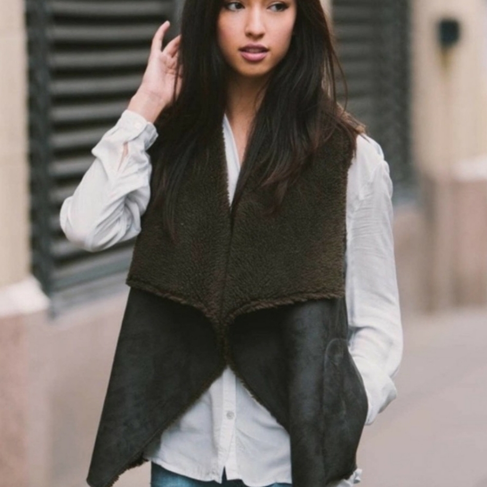 Velvet Graham & Spencer Faux Suede Shearling Vest SzM